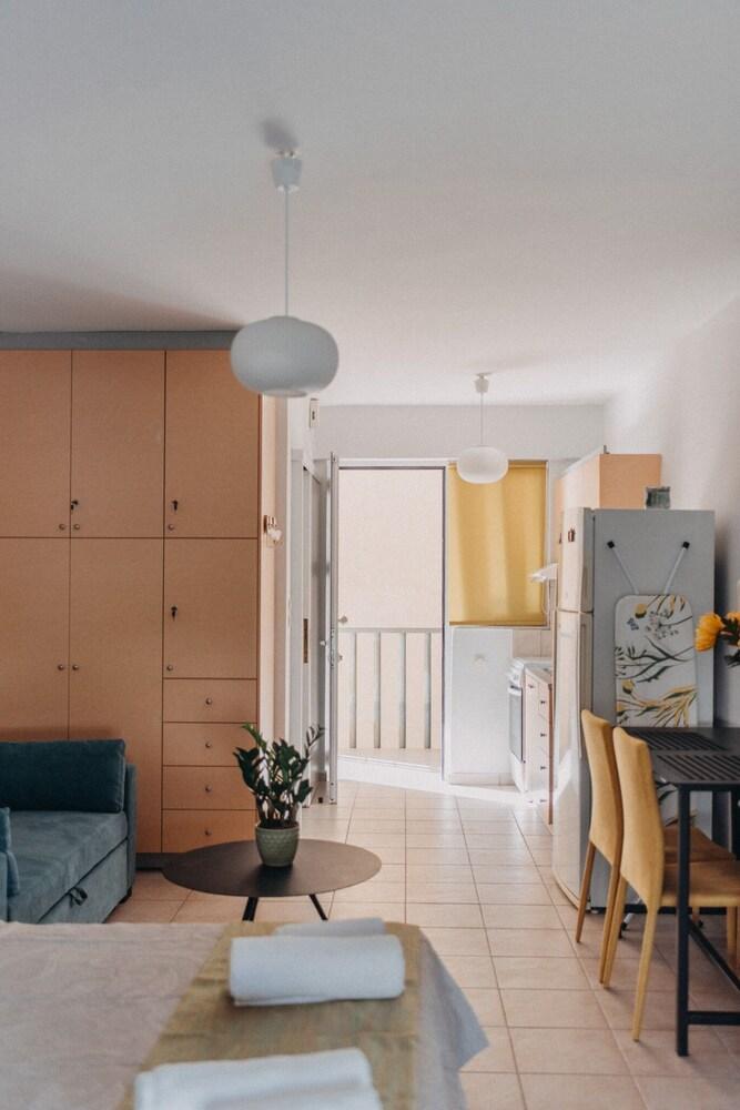 Best House, Nirvana II, Patra Extérieur photo